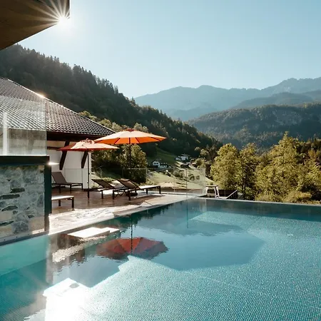 فندق Graseck - Mountain Hideaway & Health Care جارمش بارتنكيرشن