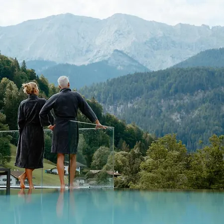 Graseck - Mountain Hideaway & Health Care فندق جارمش بارتنكيرشن