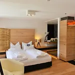 Graseck - Mountain Hideaway & Health Care Szálloda 4*
