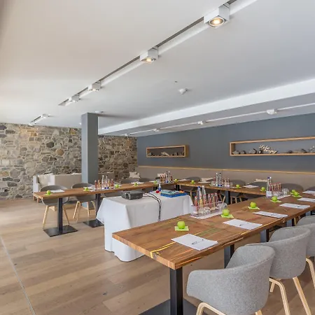 Graseck - Mountain Hideaway & Health Care